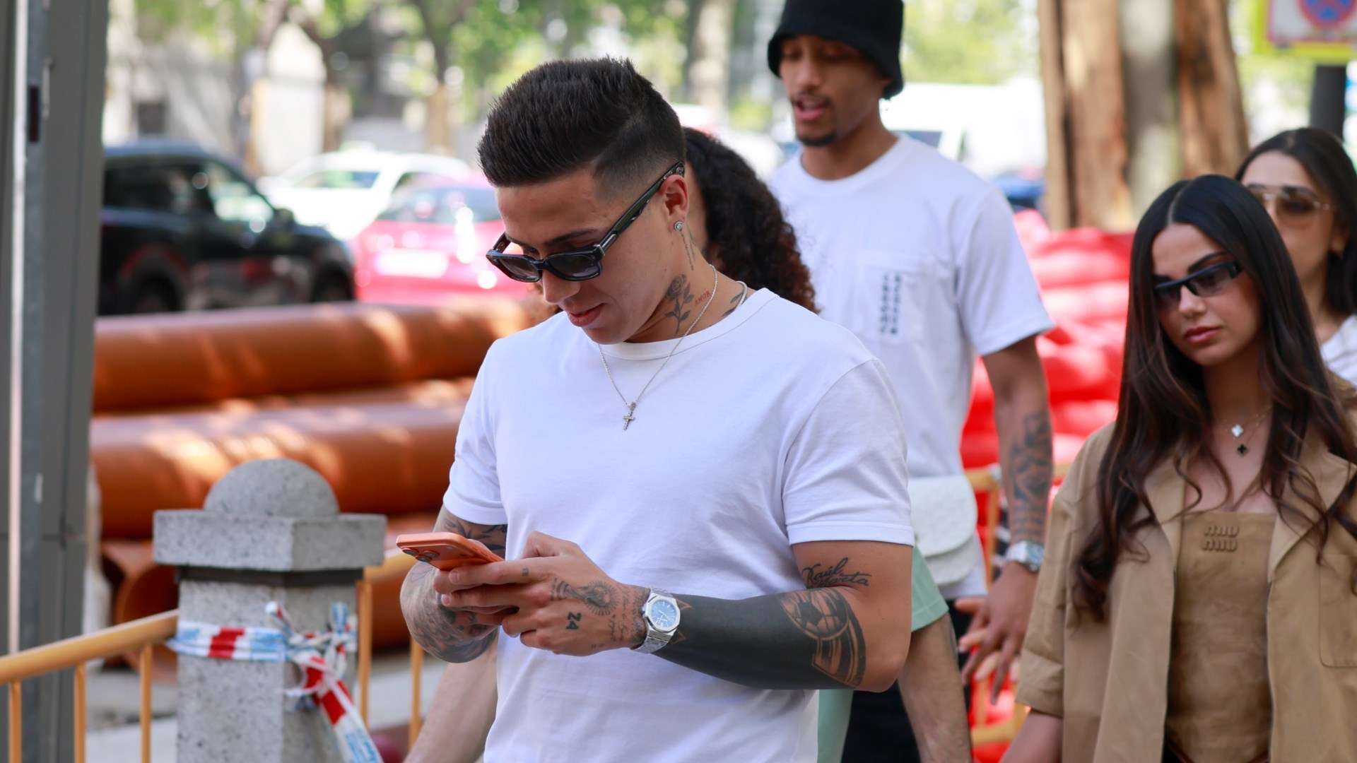 Enzo Fernandez Spotted in Madrid Amid Chelsea Disciplinary Action