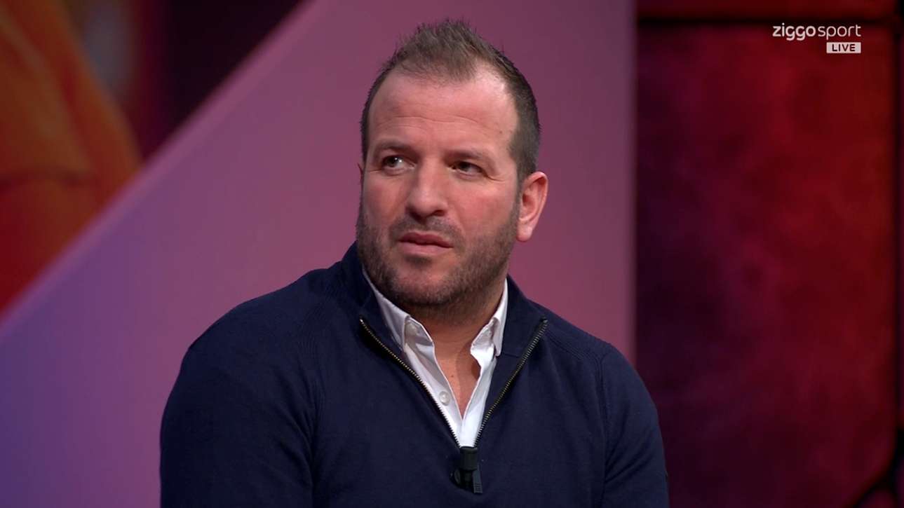 Van der Vaart Slams Vinícius Júnior's Behaviour