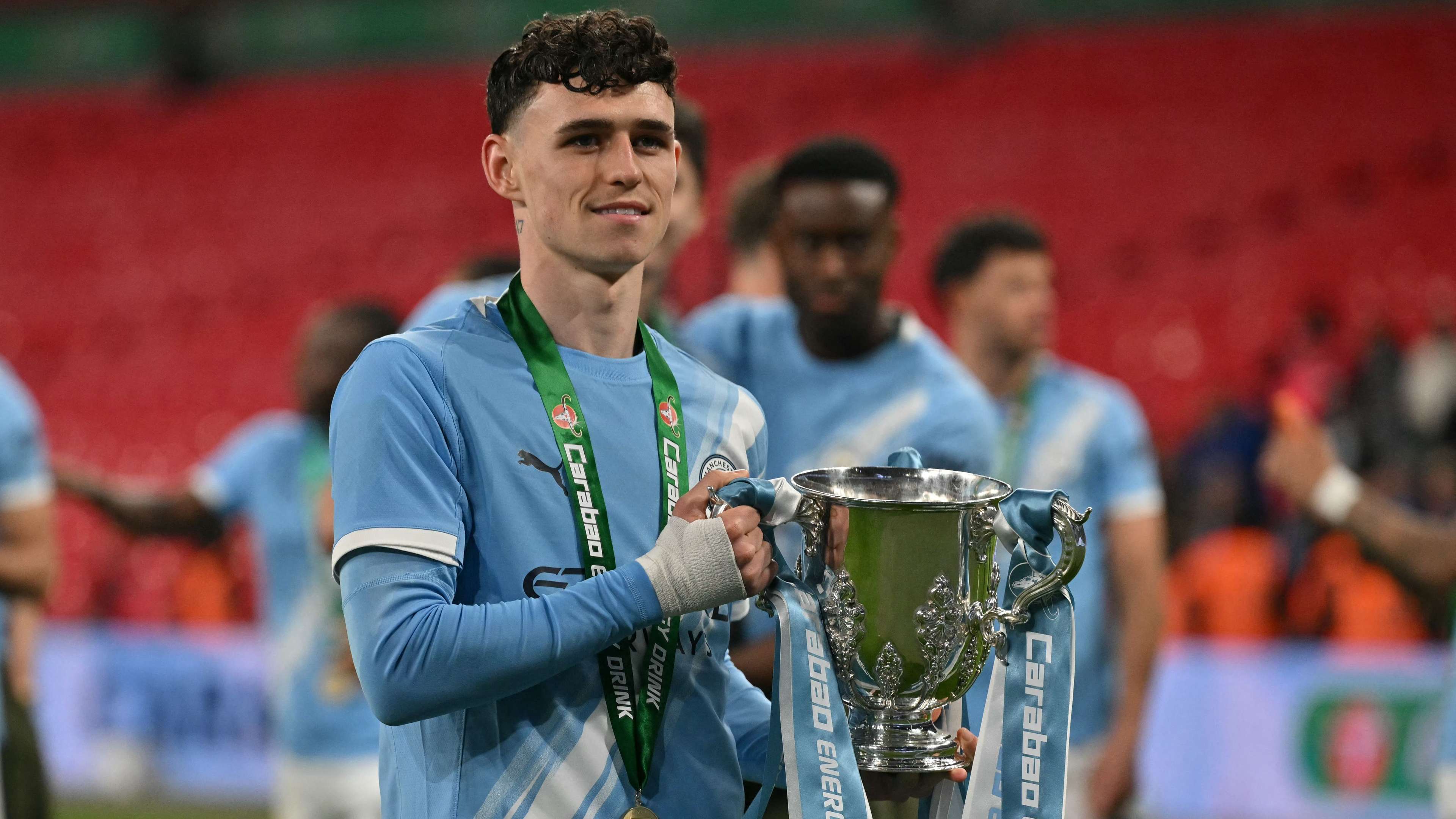 Wayne Rooney slams Pep Guardiola for Phil Foden's Carabao Cup treatment