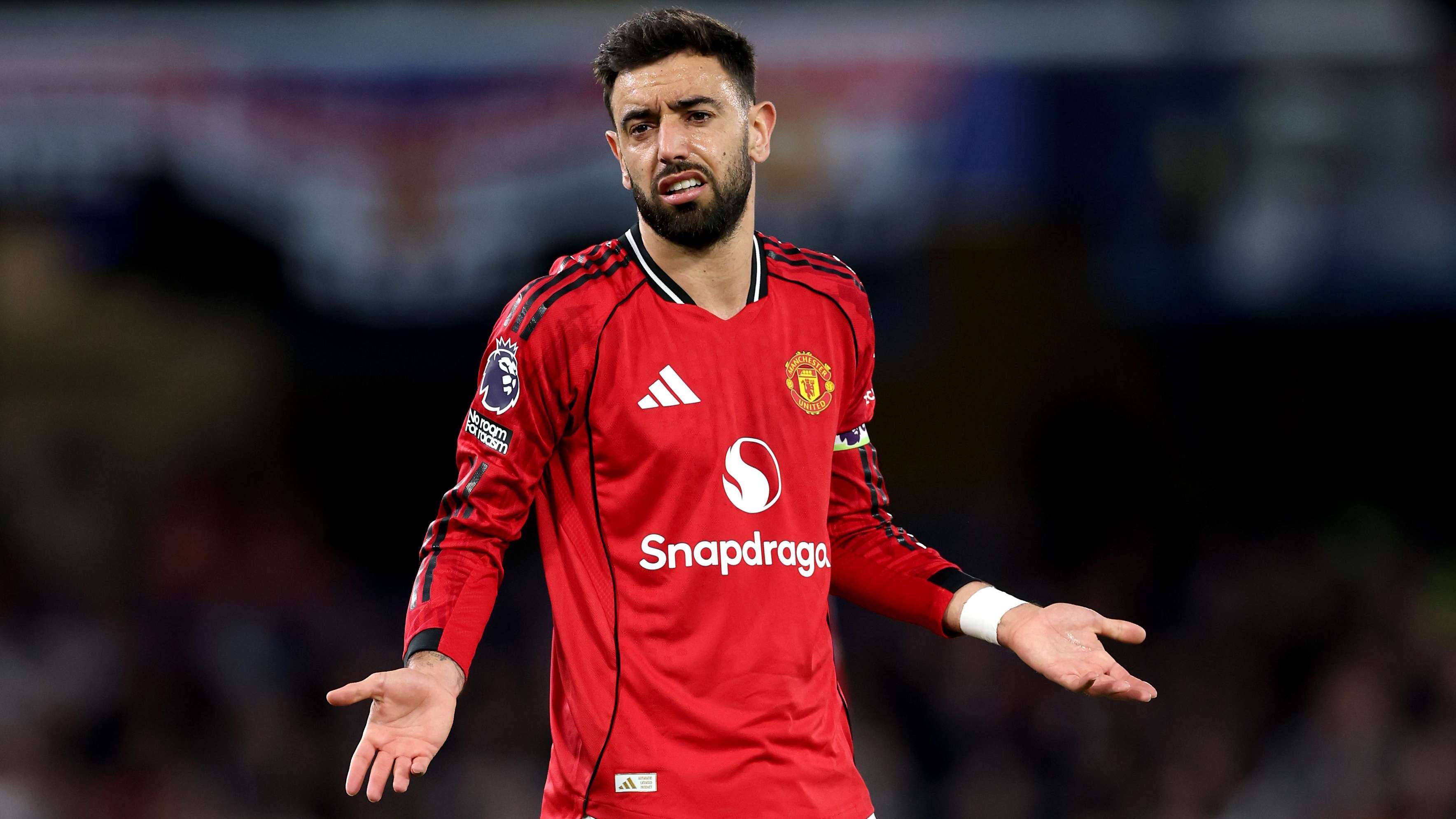 Bruno Fernandes Seeks Assurances Over Man Utd's Ambition