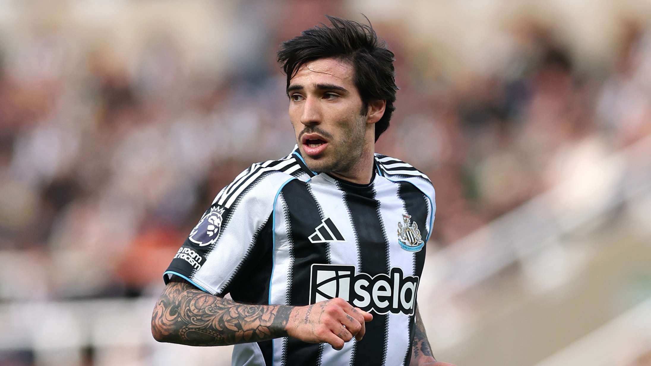 Man Utd's Sandro Tonali Transfer Hit by Newcastle Stance