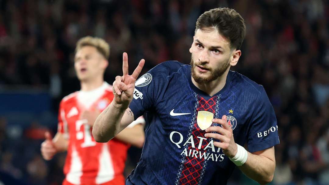 Khvicha Kvaratskhelia Hailed as Best Player in the World