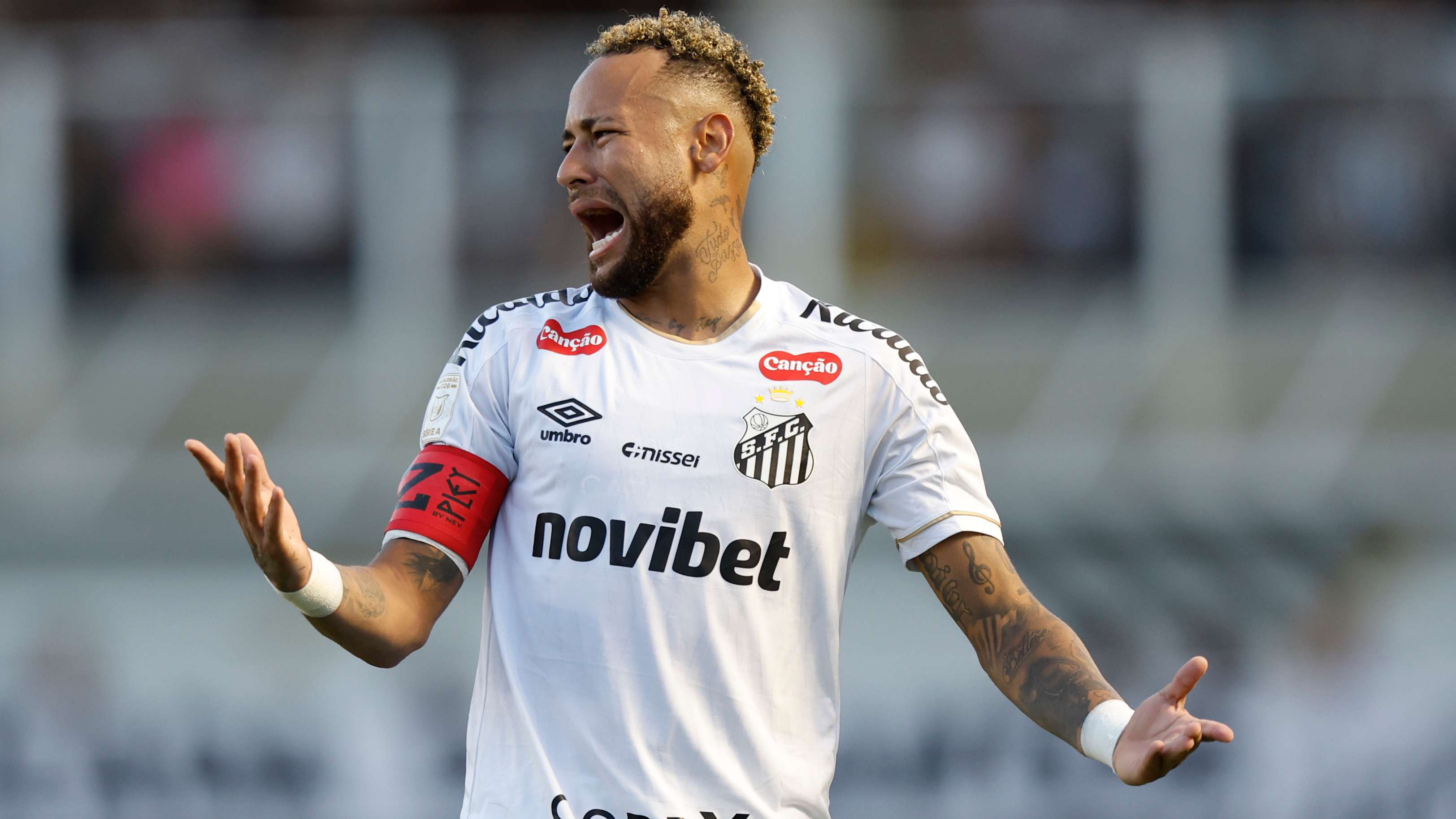 Neymar Booed by Santos Fans After Painful 3-2 Defeat