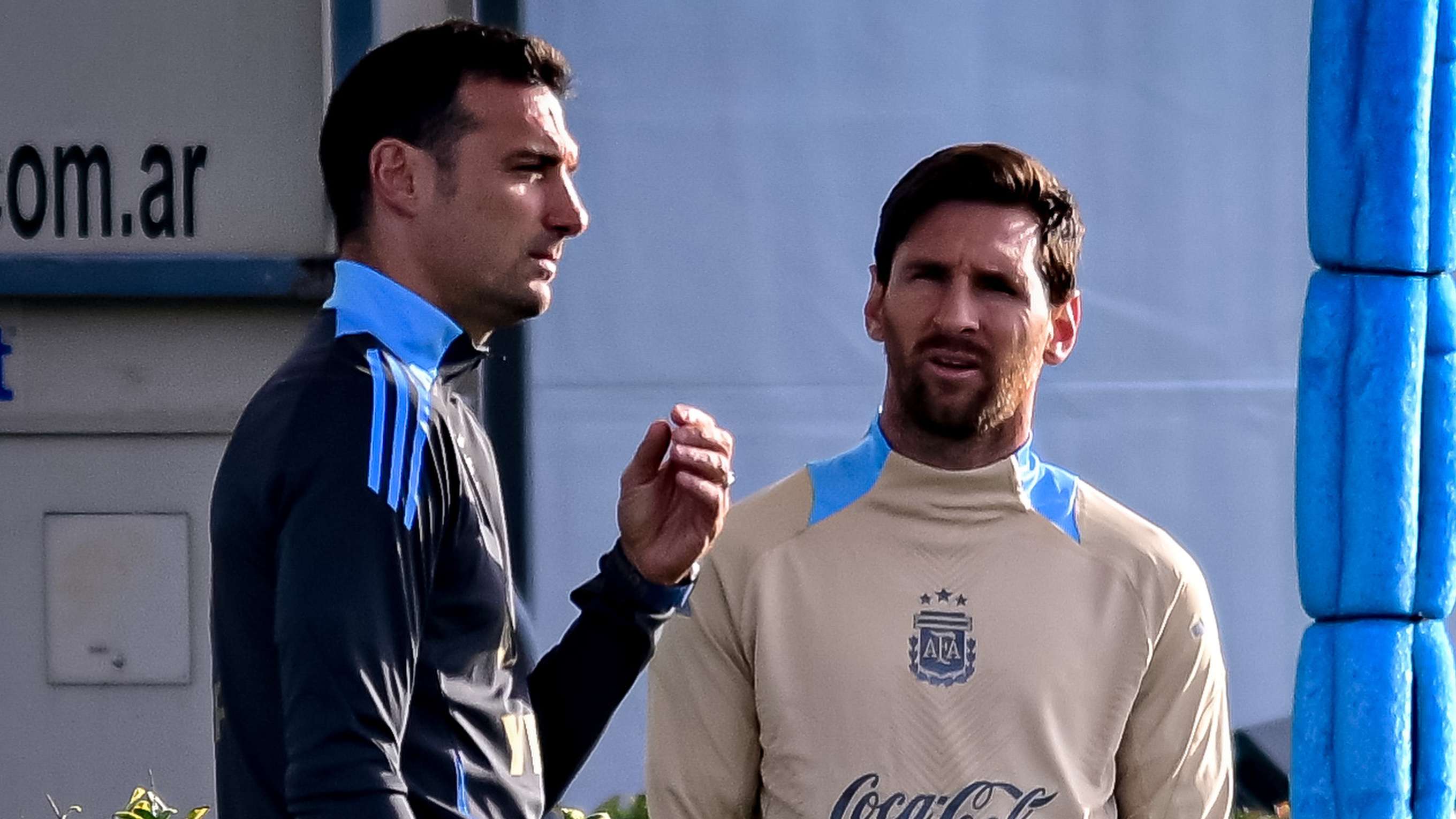 Real Madrid Eye Lionel Scaloni as Potential Arbeloa Replacement