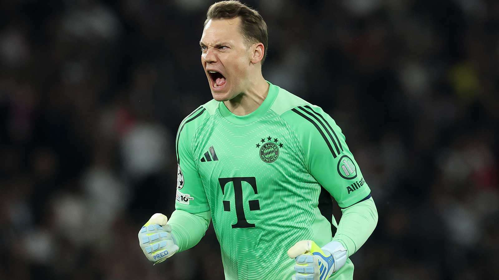 Manuel Neuer Heated Exchange with PSG Ball Boy