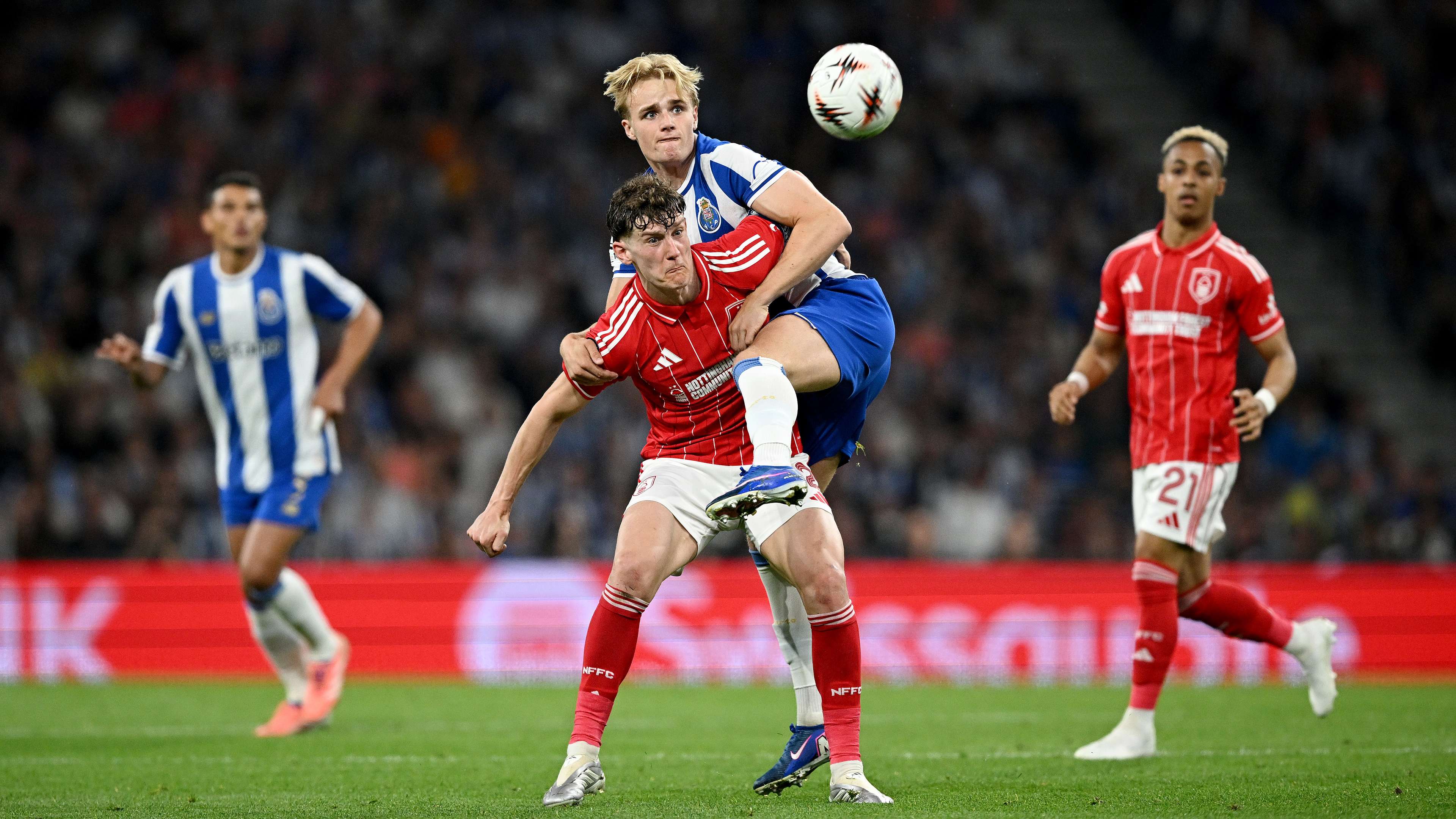 Nottingham Forest Secure Hard-Fought Draw Against FC Porto