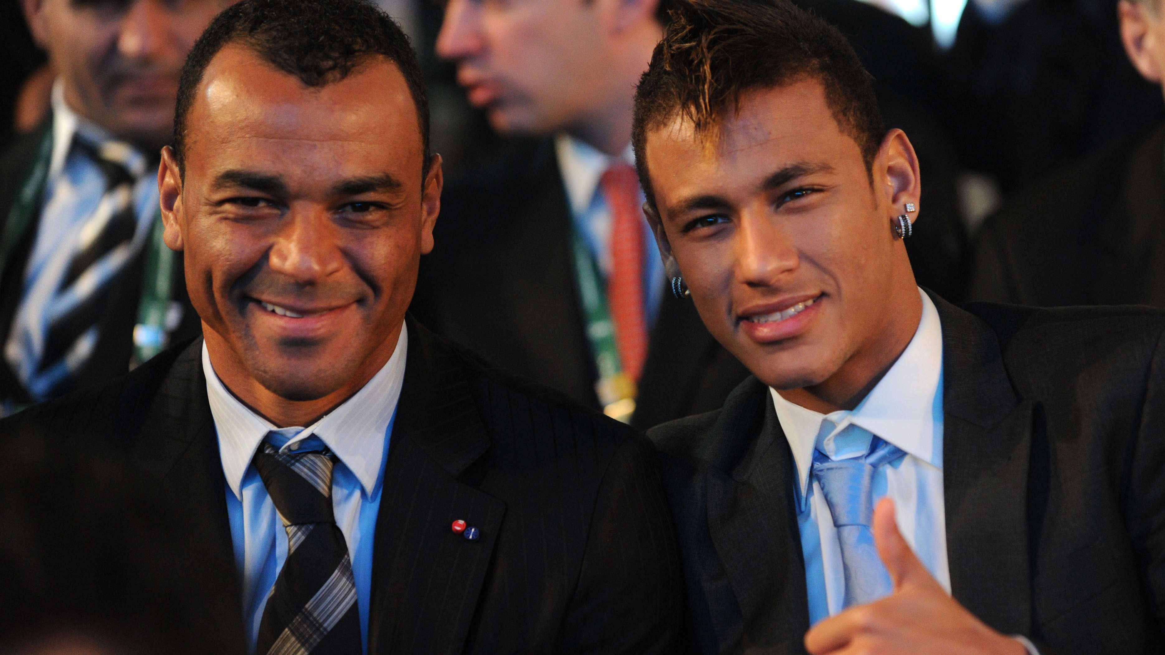 Neymar Backed by Cafu to Shine at World Cup