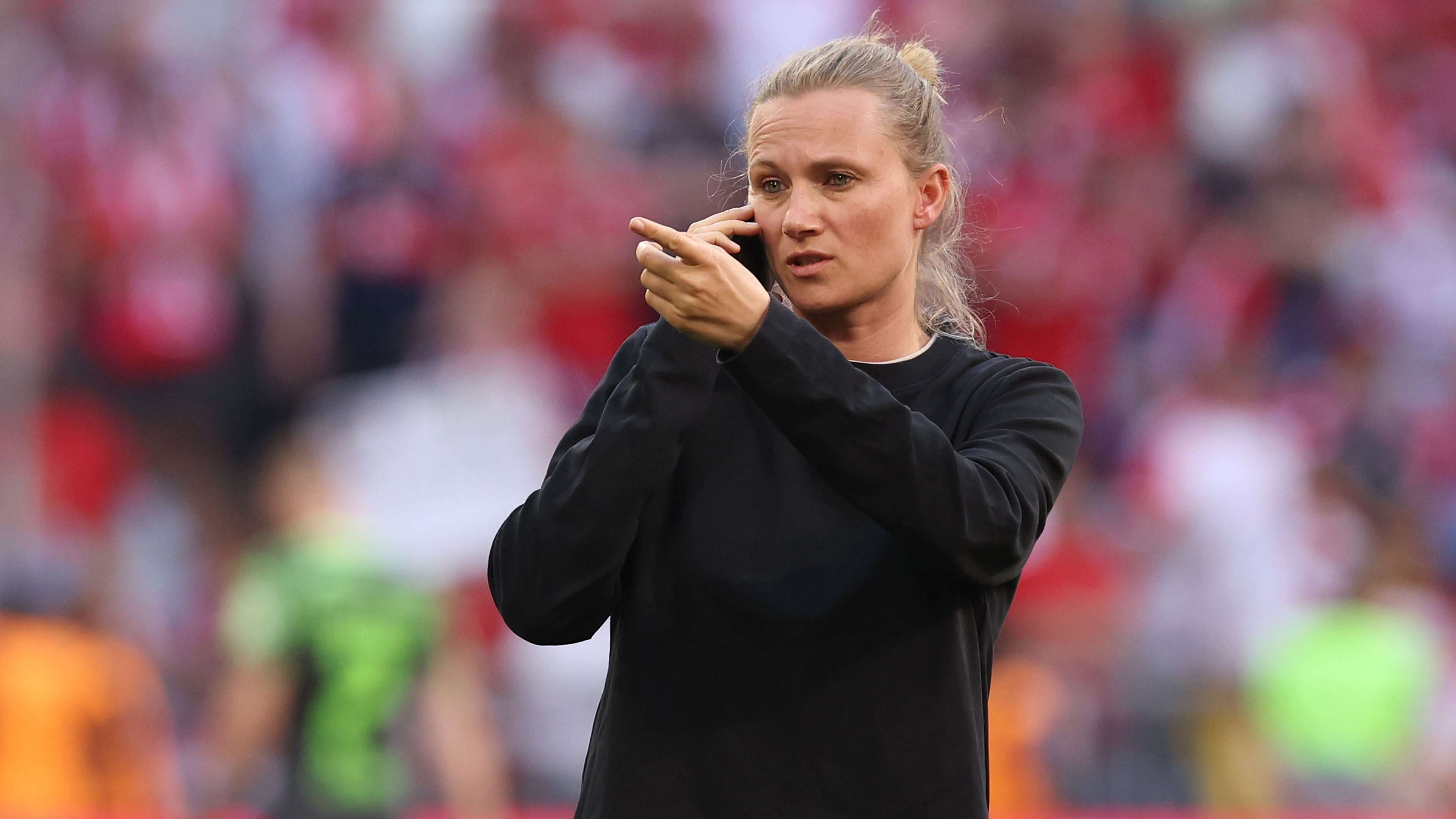 HSV Eyes Bayern's Kathleen Krüger as Kuntz's Successor
