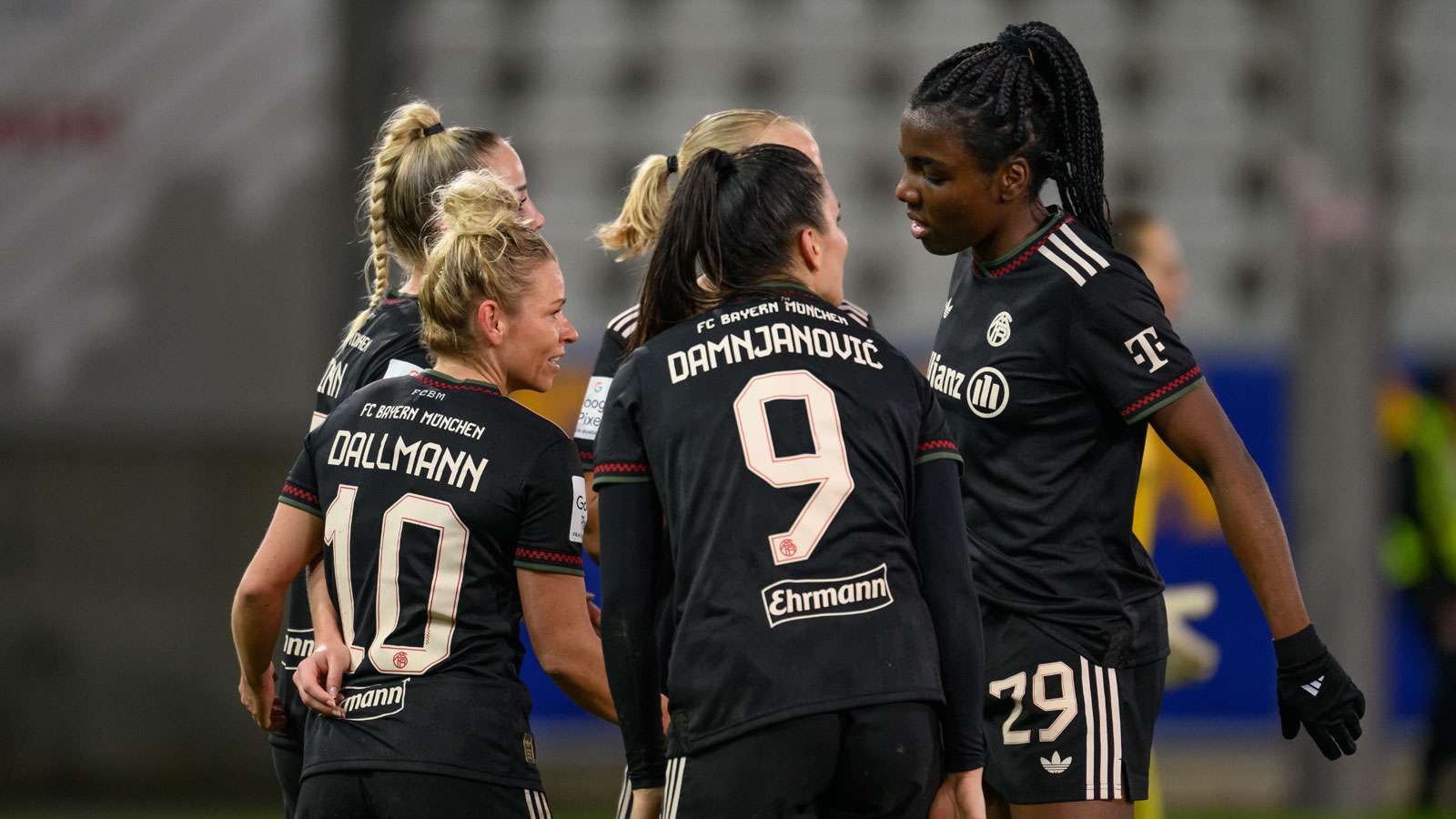 Bayern Munich's Linda Dallmann Confident Ahead of Barcelona Clash