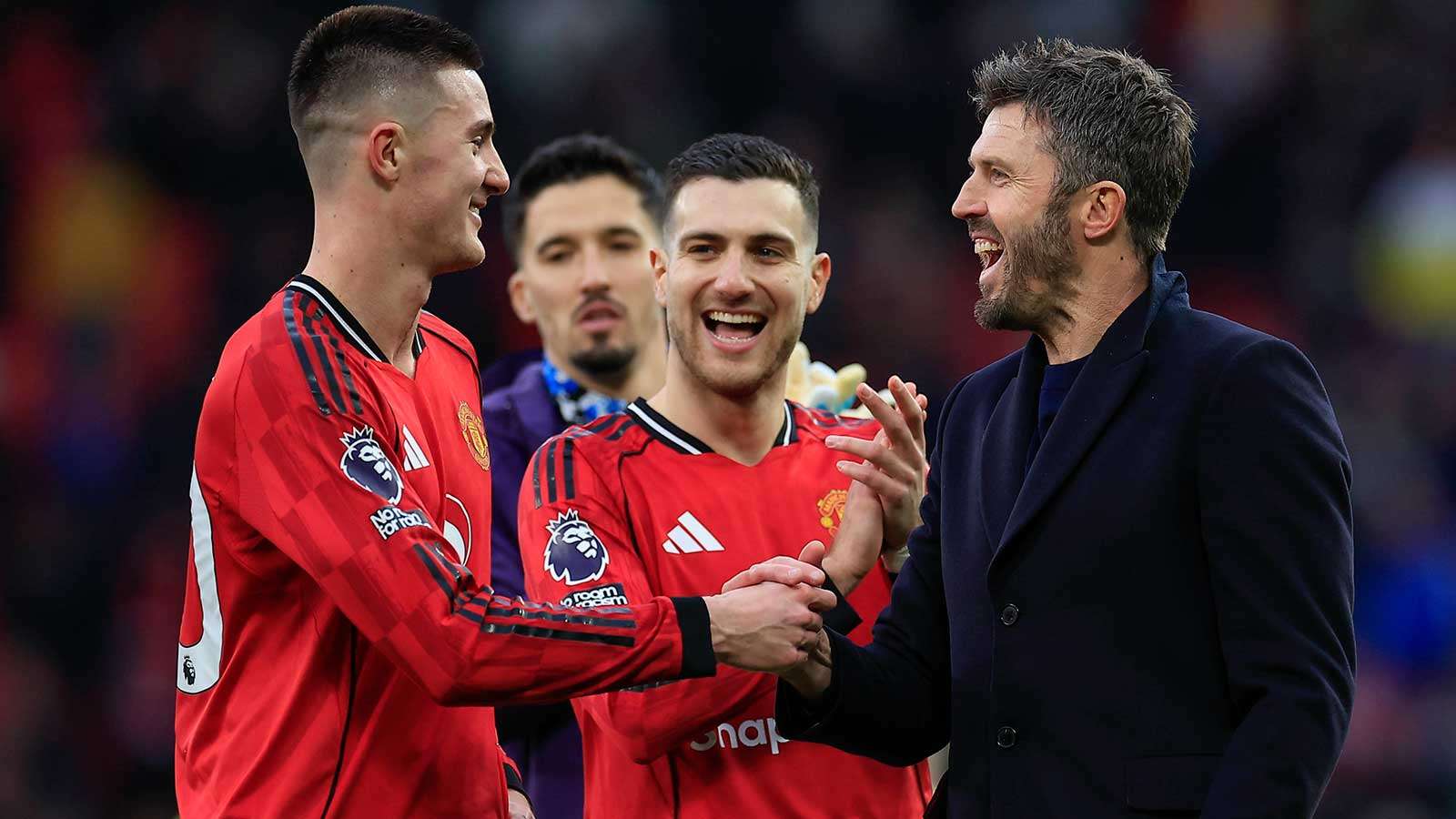 Benjamin Sesko Backs Michael Carrick to Stay as Man Utd Boss