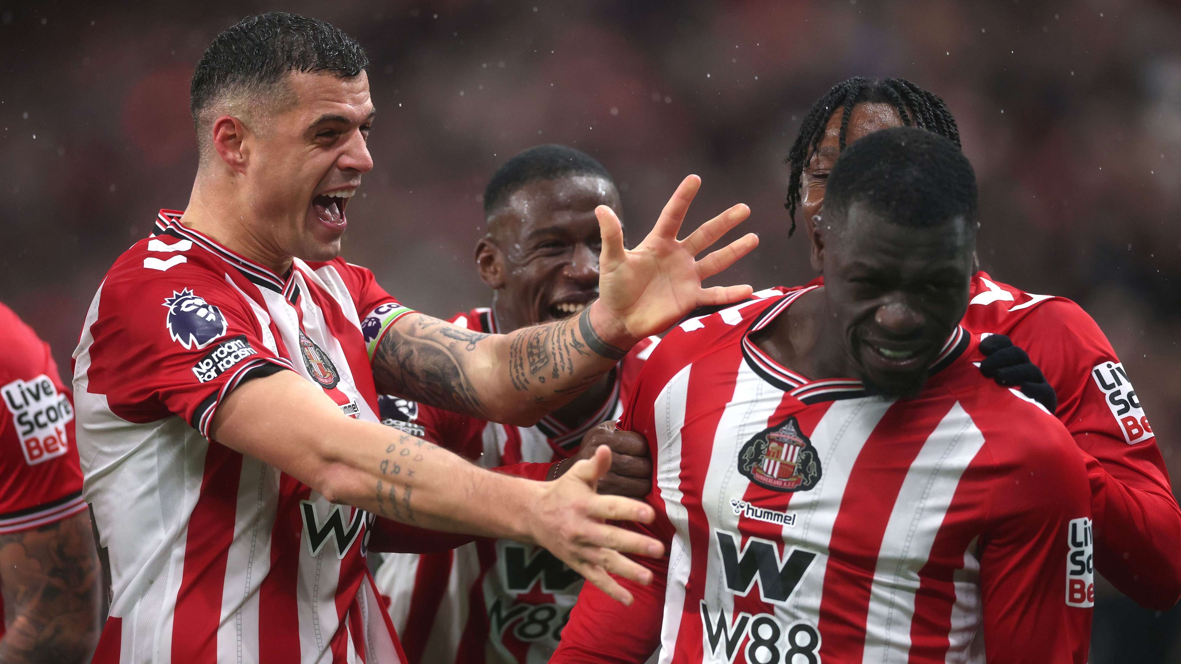 Bayern Munich Eyeing Shock Transfer Move for Premier League Star Brian Brobbey