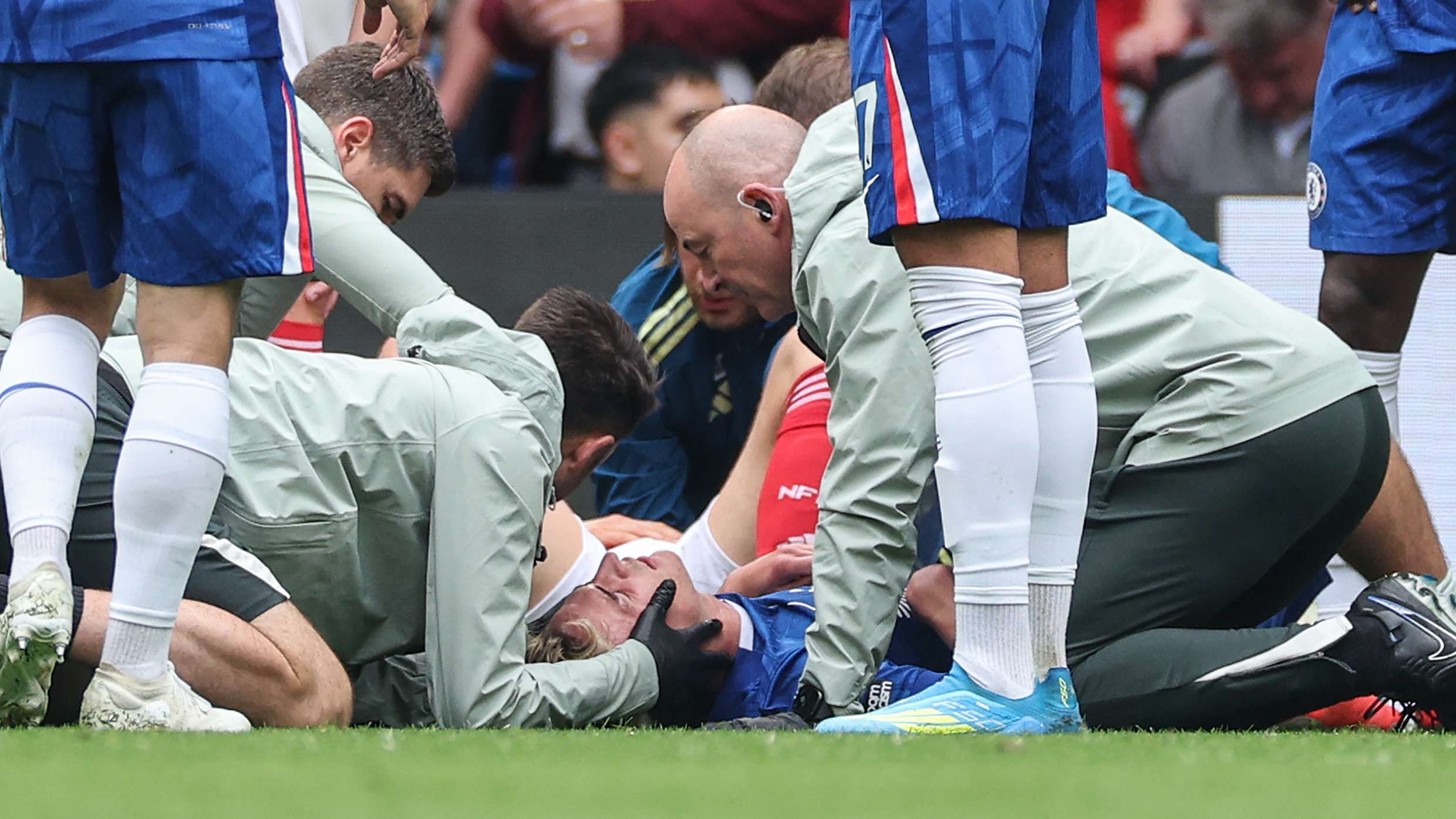 Chelsea's Jesse Derry stretchered off in Premier League debut