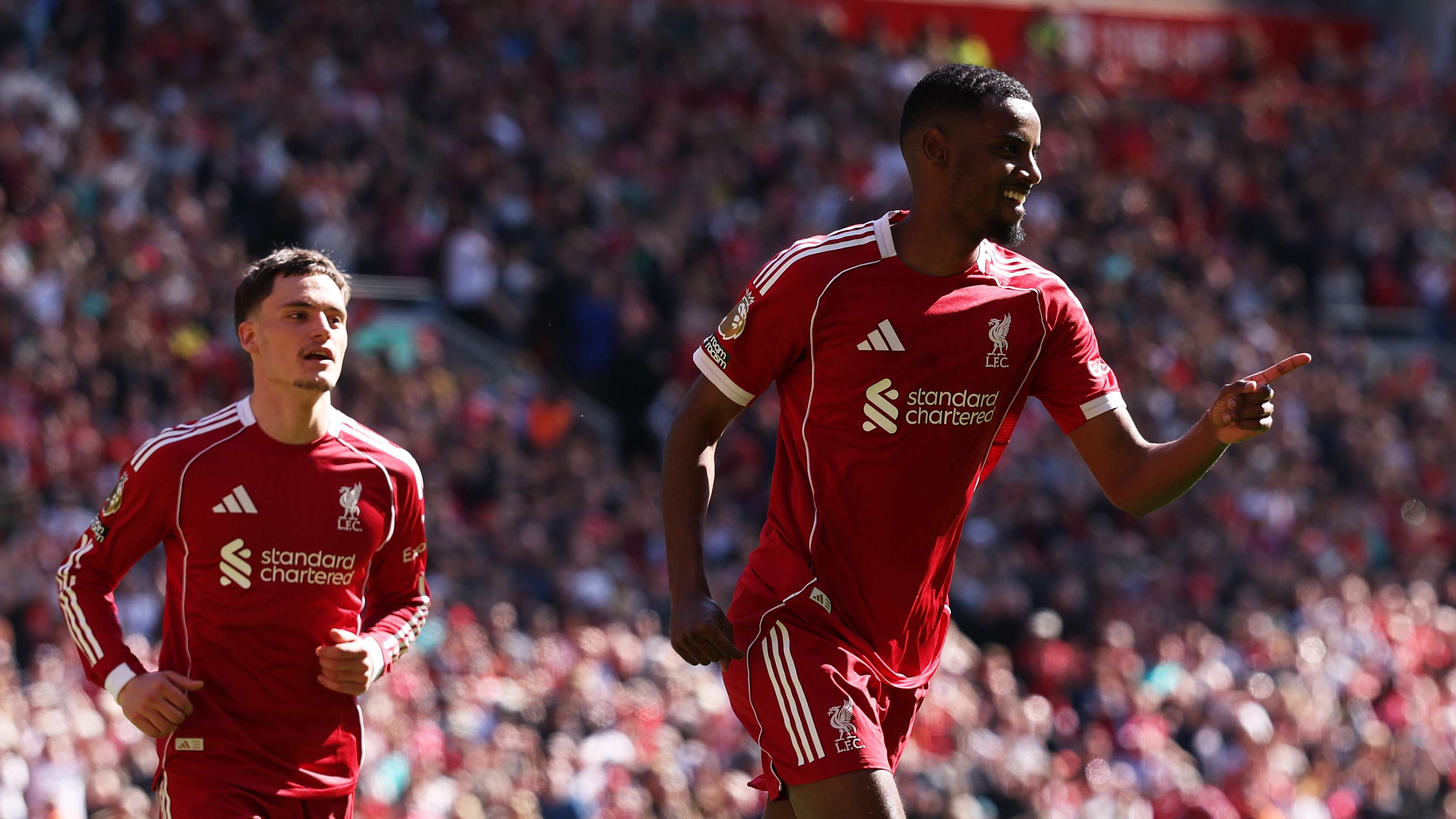 Arne Slot provides hopeful injury update on Alexander Isak, Ibrahima Konate and Florian Wirtz