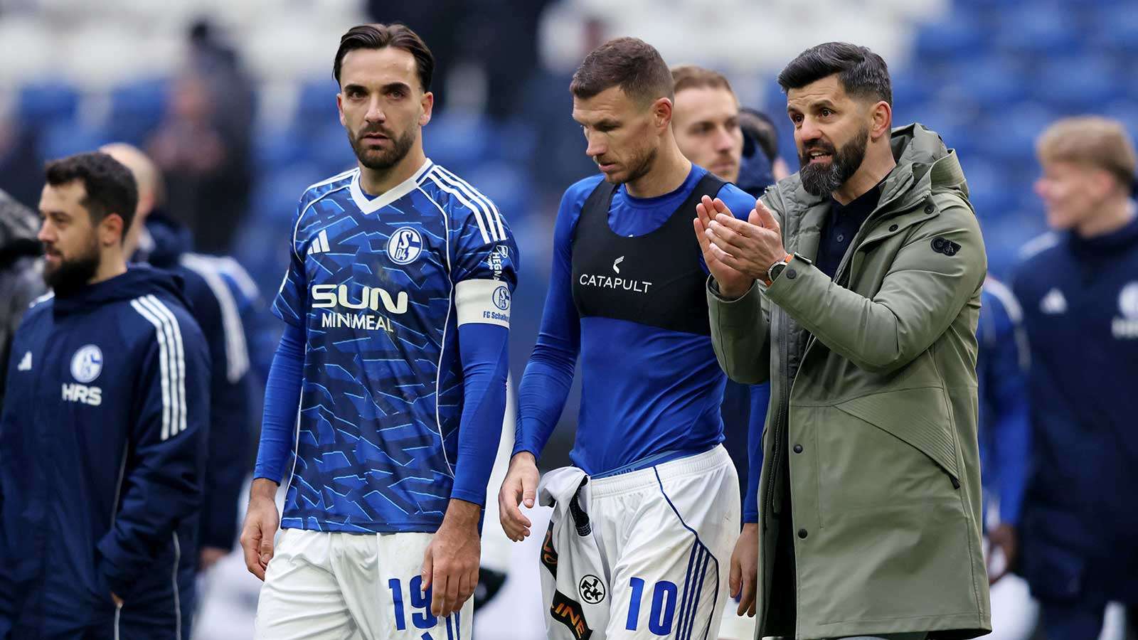 Schalke 04 Promotion Party Fears: Pitch Invasion Nightmare Scenario