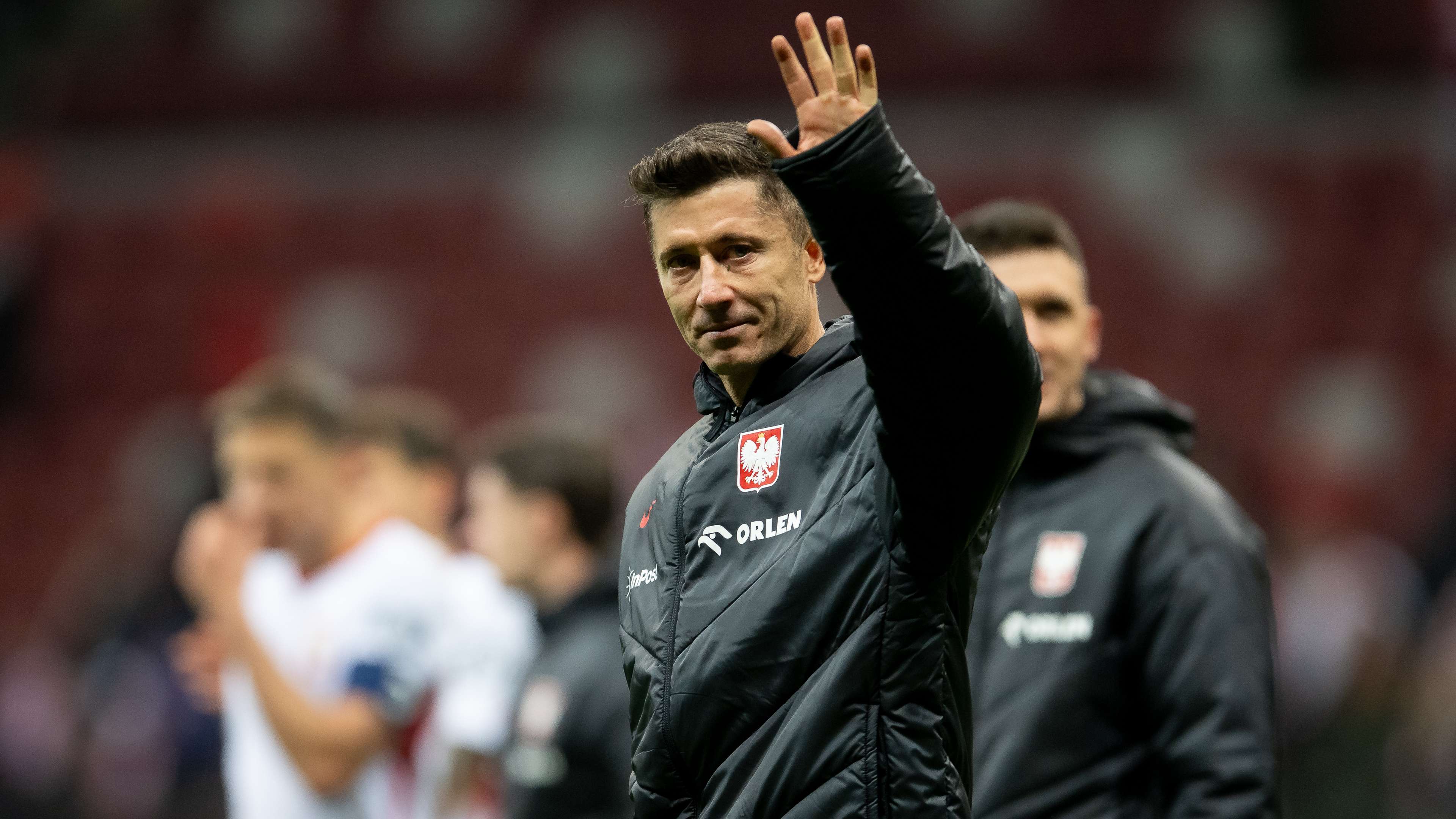 Robert Lewandowski 'deeply affected' by death of Poland assistant coach