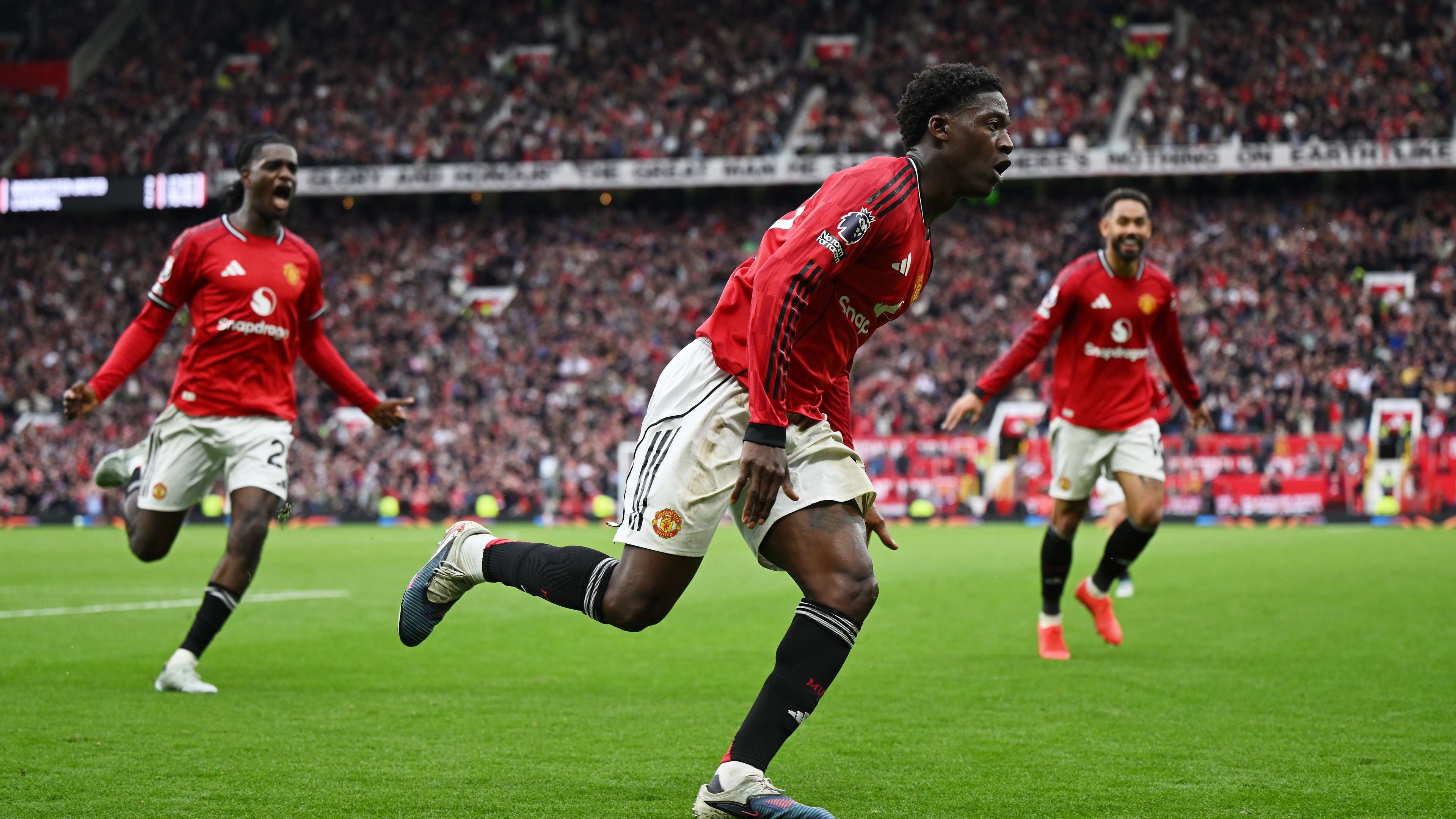 Roy Keane 'still not convinced' by Kobbie Mainoo