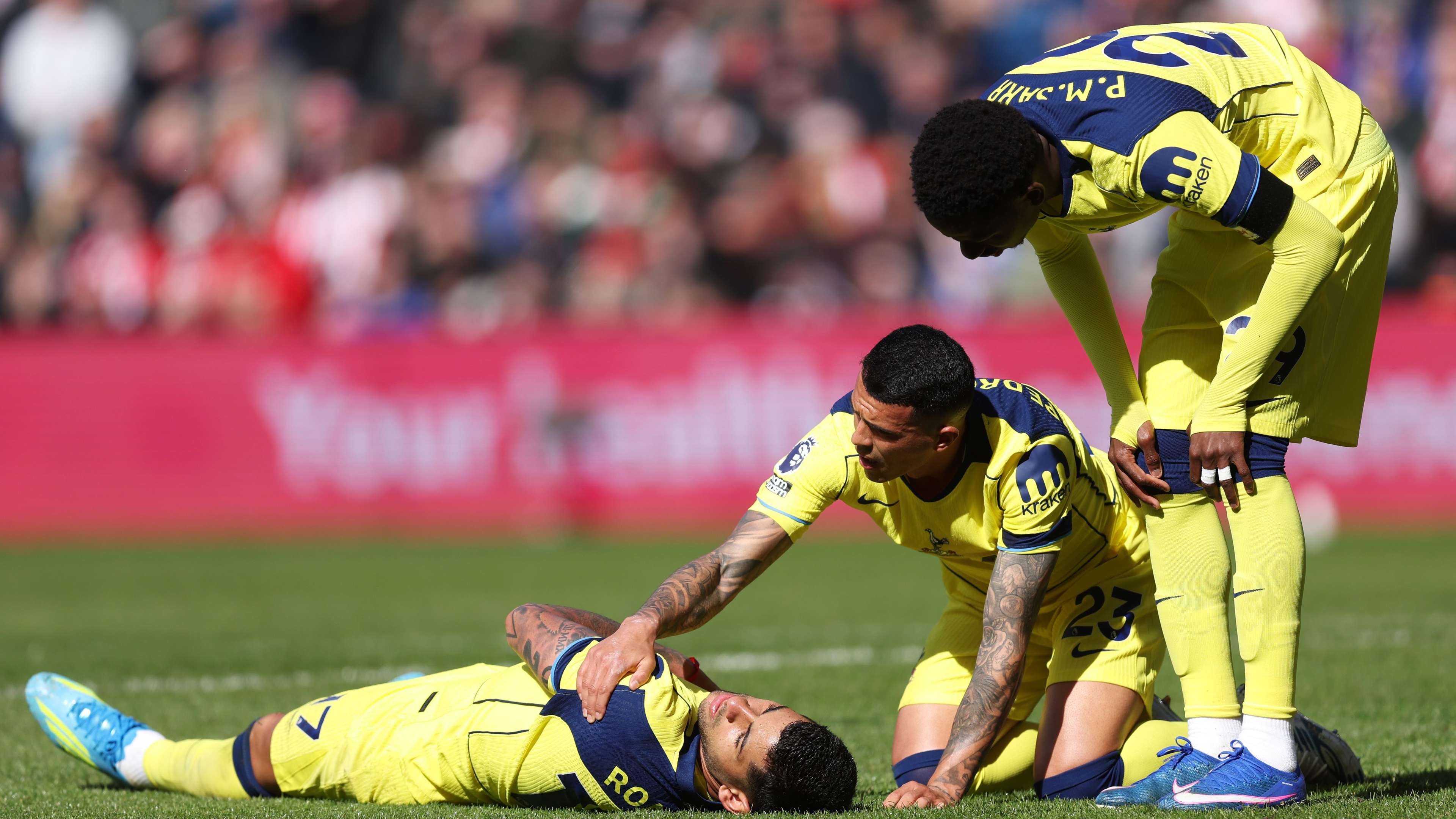 Tottenham Duo Involved in Horror Collision Against Sunderland