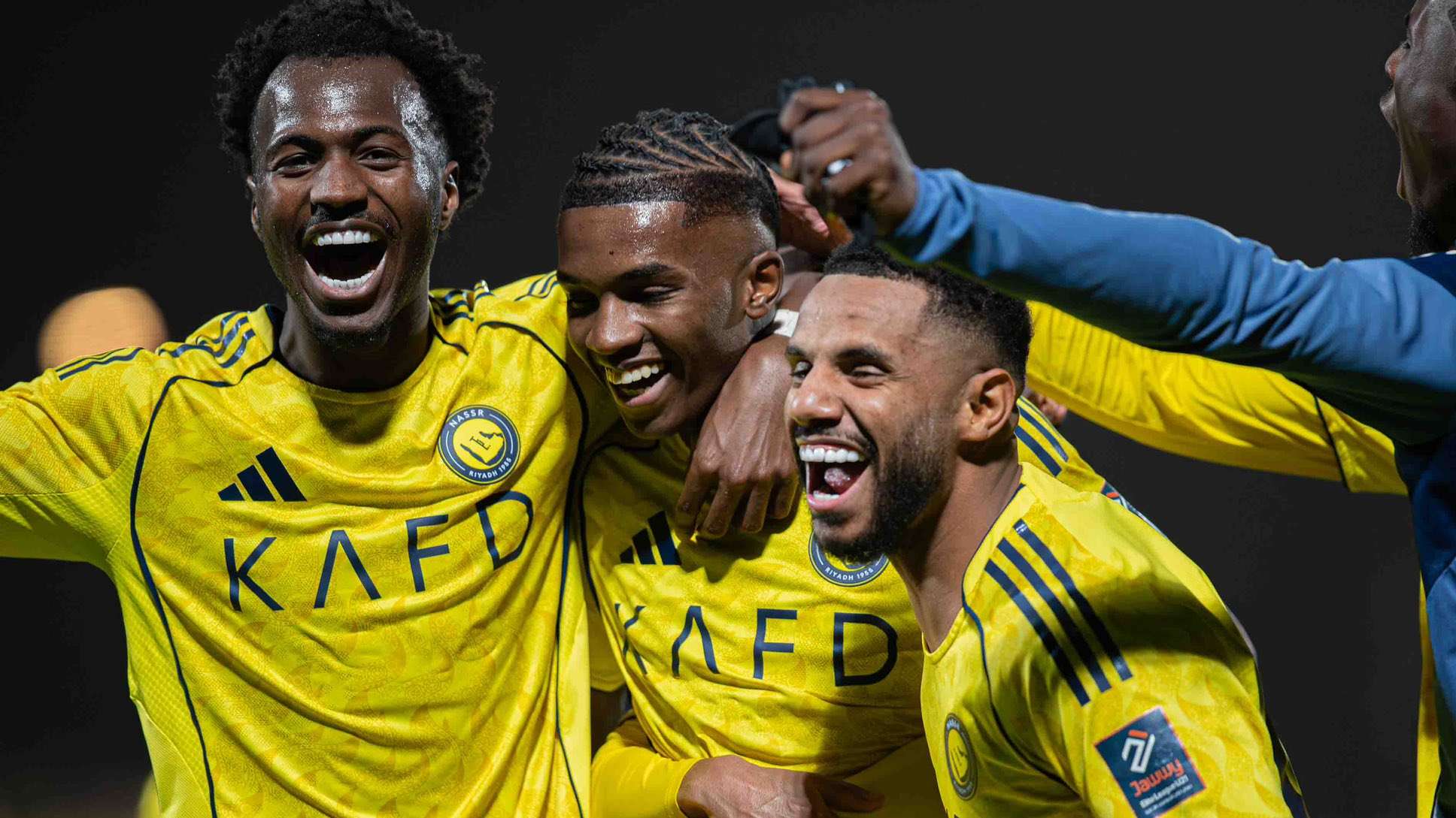 Elite Air League: Al-Taawoun Keeps Pace with Big Guns