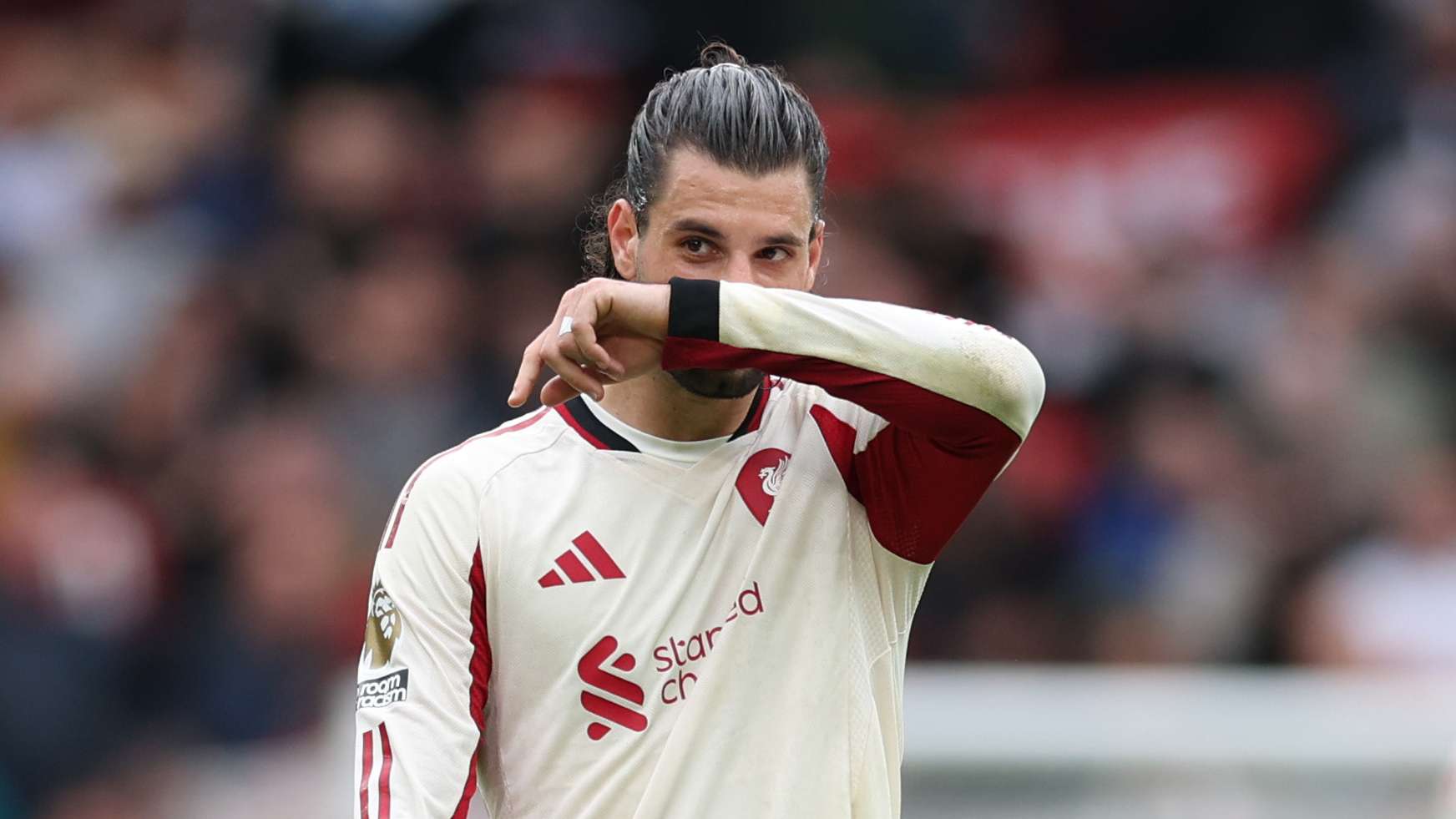 Szoboszlai's Savage Gesture to Man Utd Fans After Liverpool's Defeat