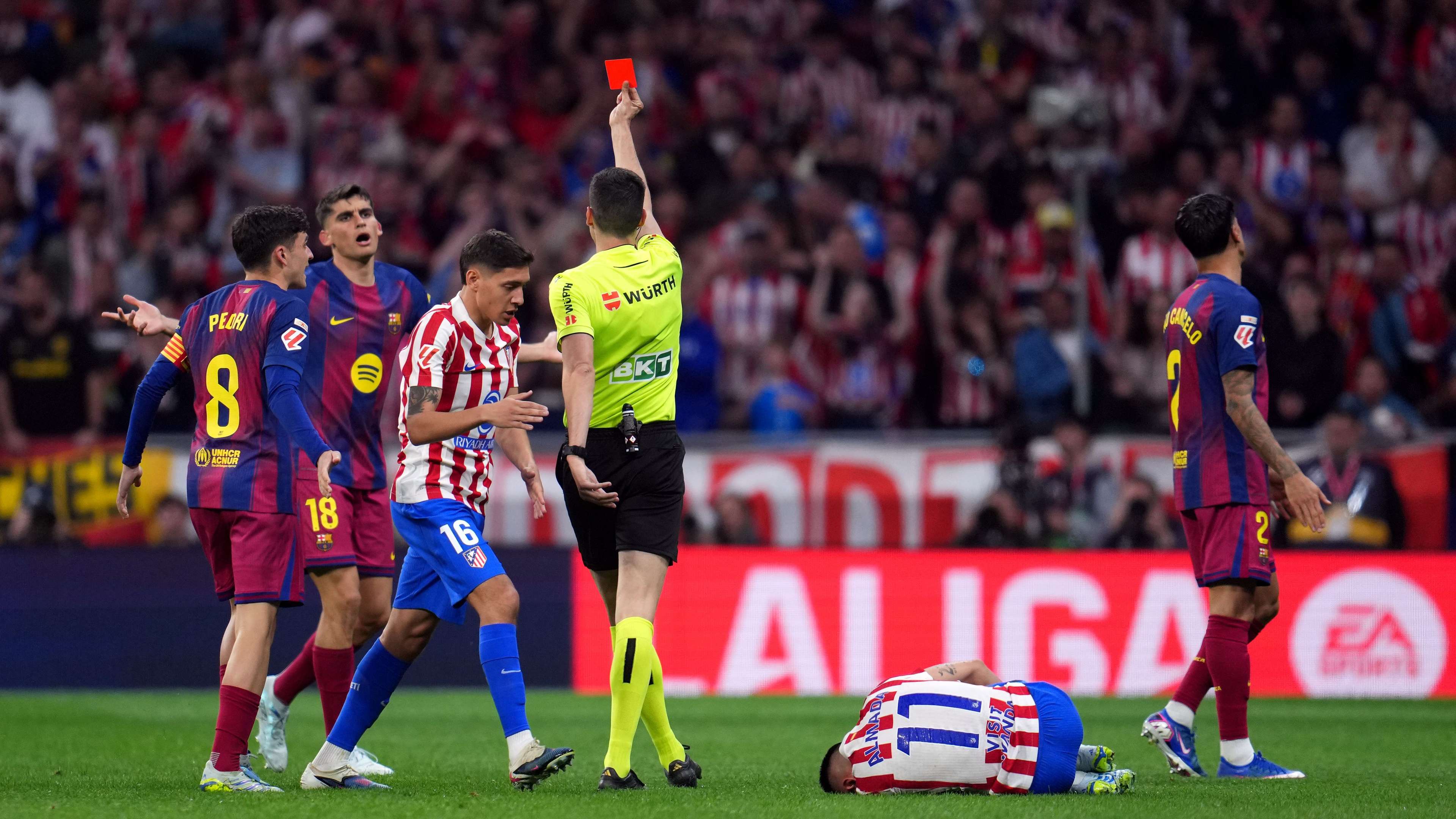 Gerard Martin Incident Sparks VAR Controversy in Atletico Madrid vs Barcelona