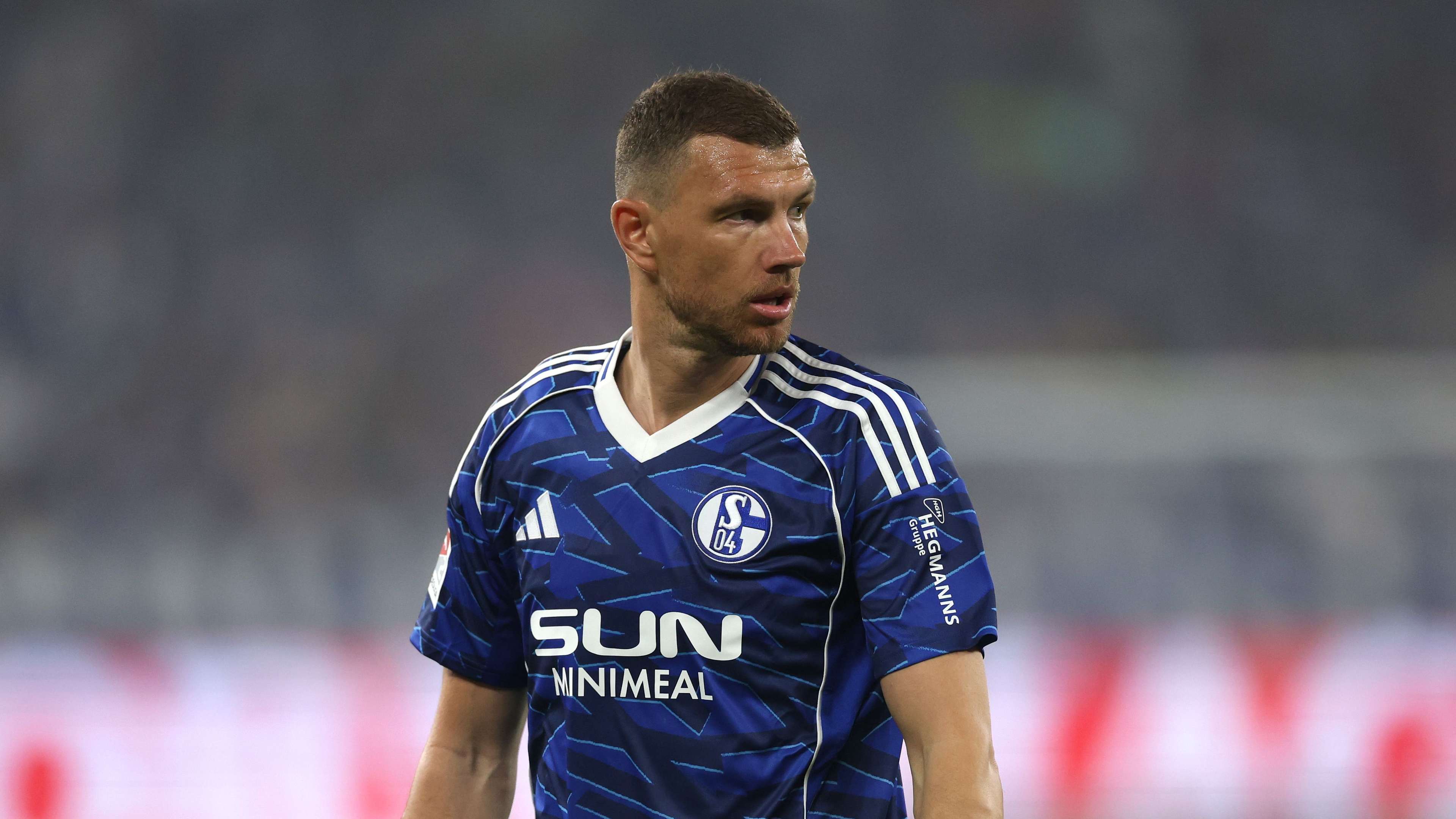 Edin Dzeko's Schalke Future Uncertain After Bundesliga Promotion