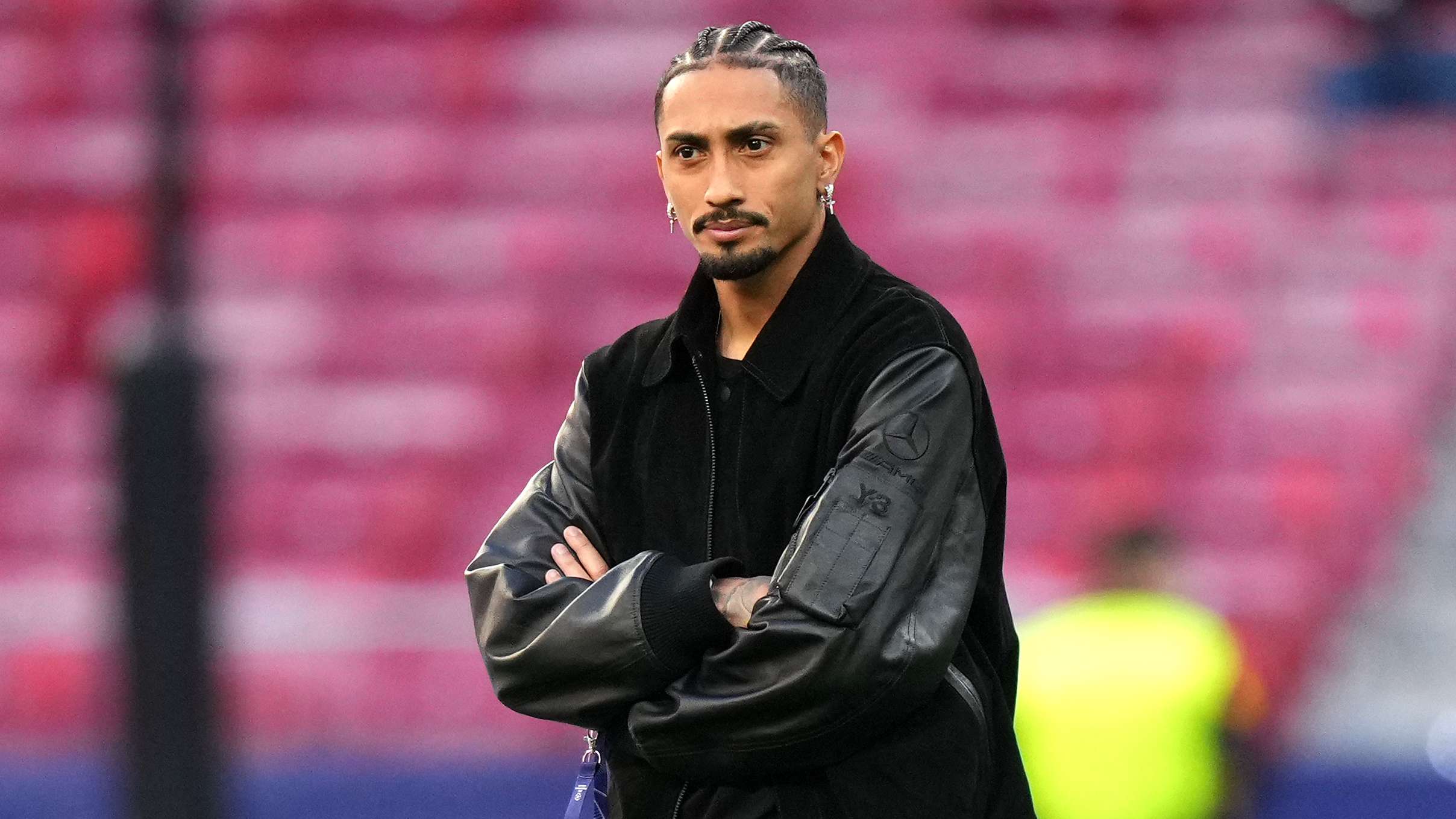 Raphinha Slams Referee After Barcelona's Champions League Exit