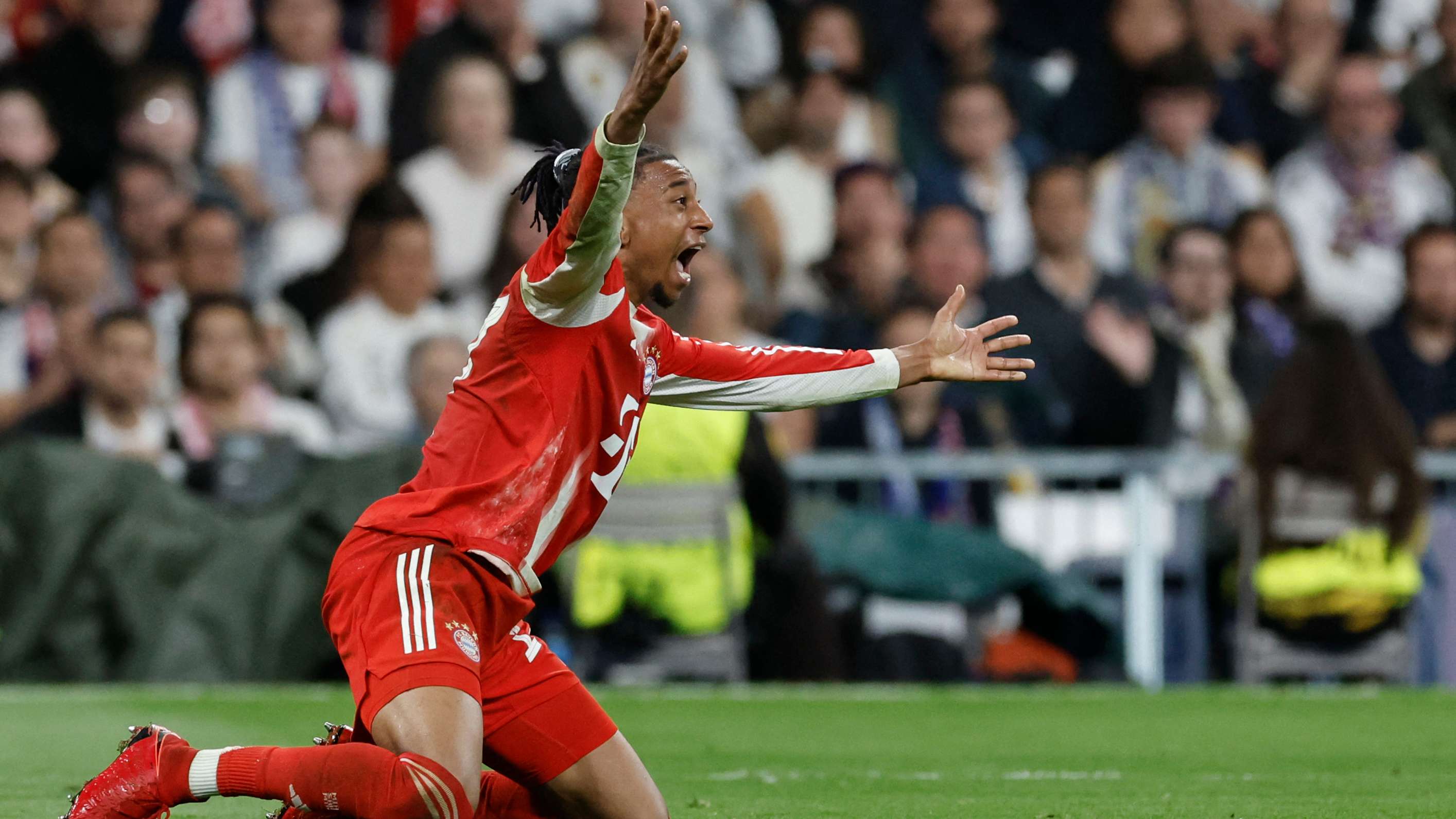 FC Bayern Munich: Controversial Penalty in Real Madrid Win