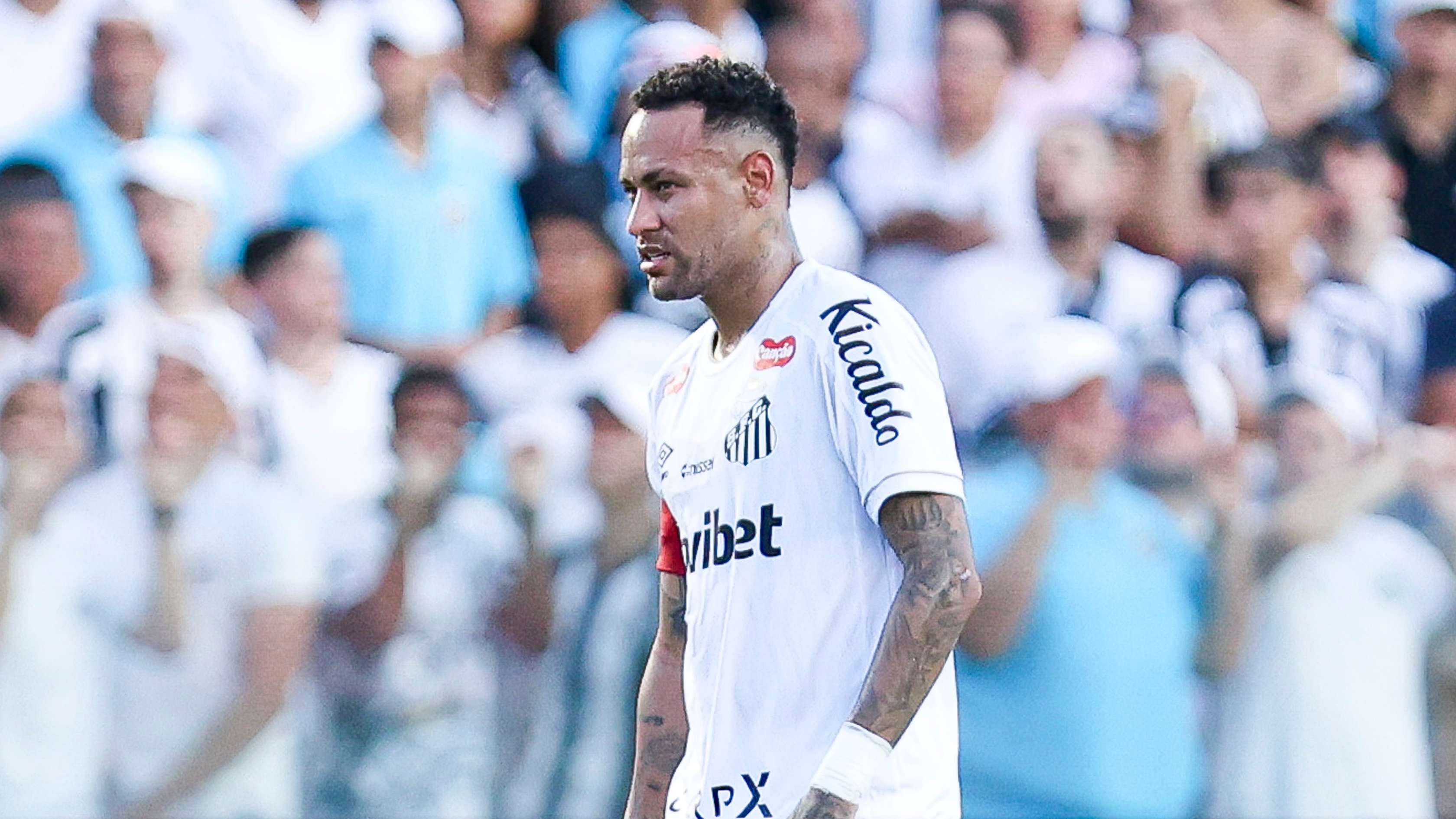 Neymar Contract Controversy Sparks Calls for Santos President to Stand Down
