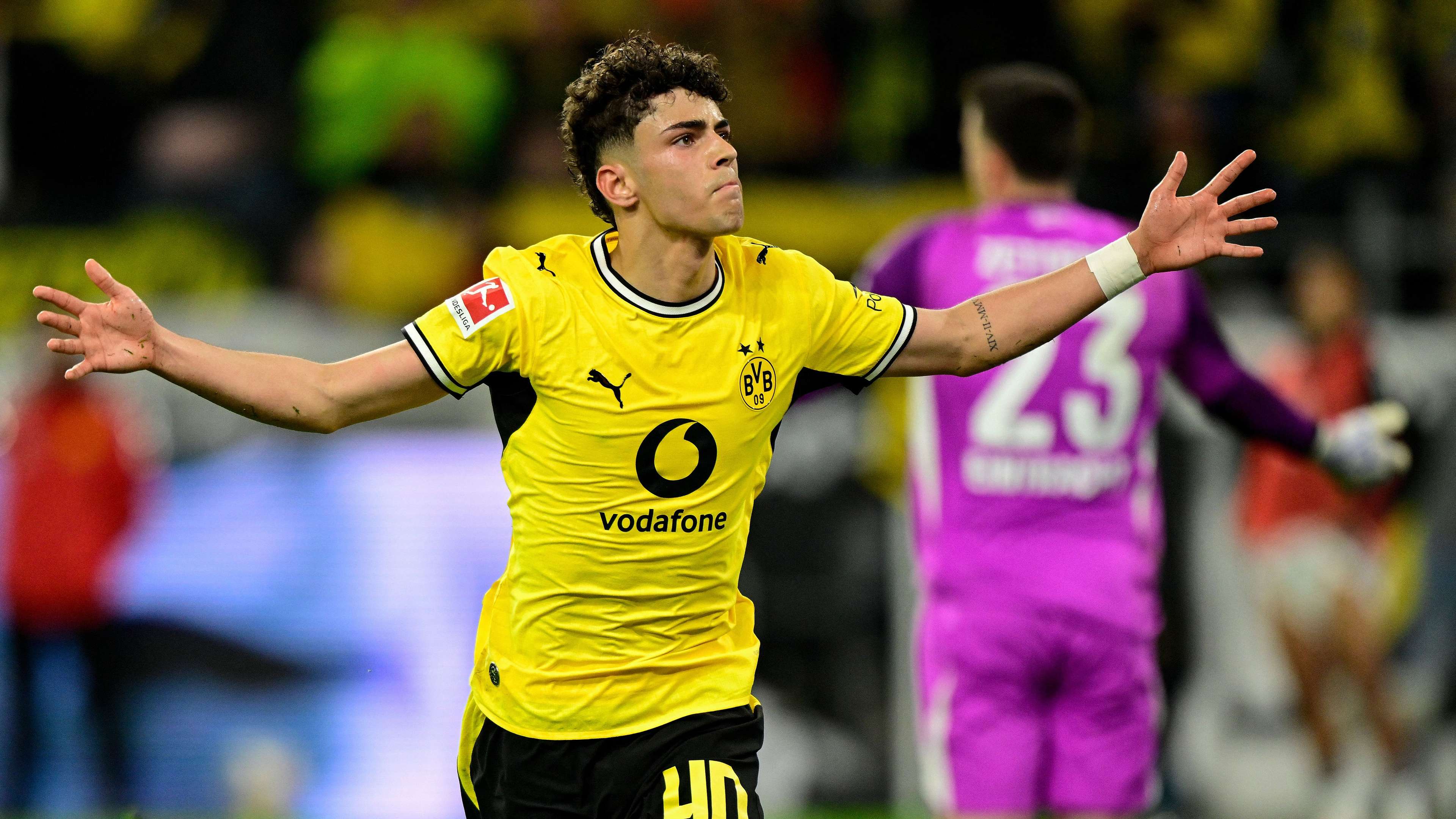 BVB Secure Runners-Up Spot with 3-2 Win Over Eintracht Frankfurt
